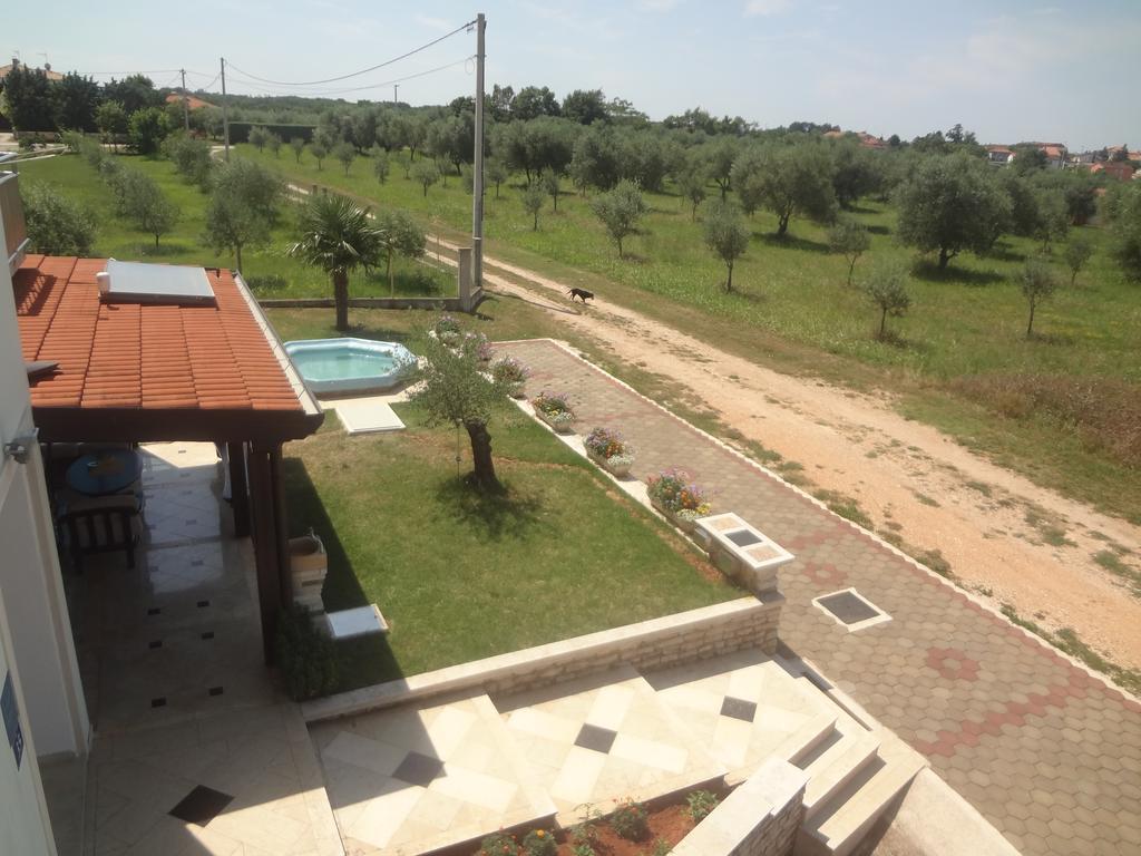 Apartments Zdravac Umag Extérieur photo